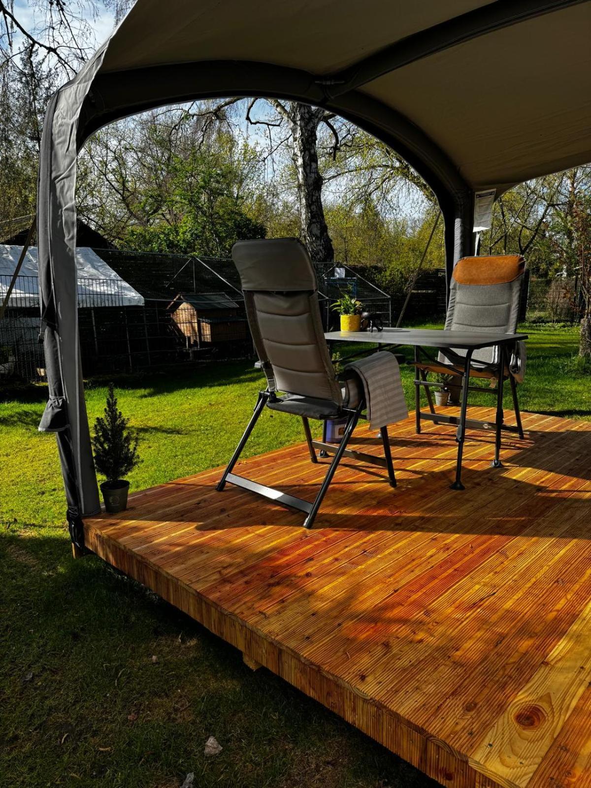 Reisemobil Zentrum Acampamento